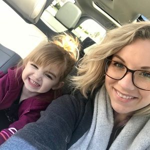 Meet your Posher, Kalie